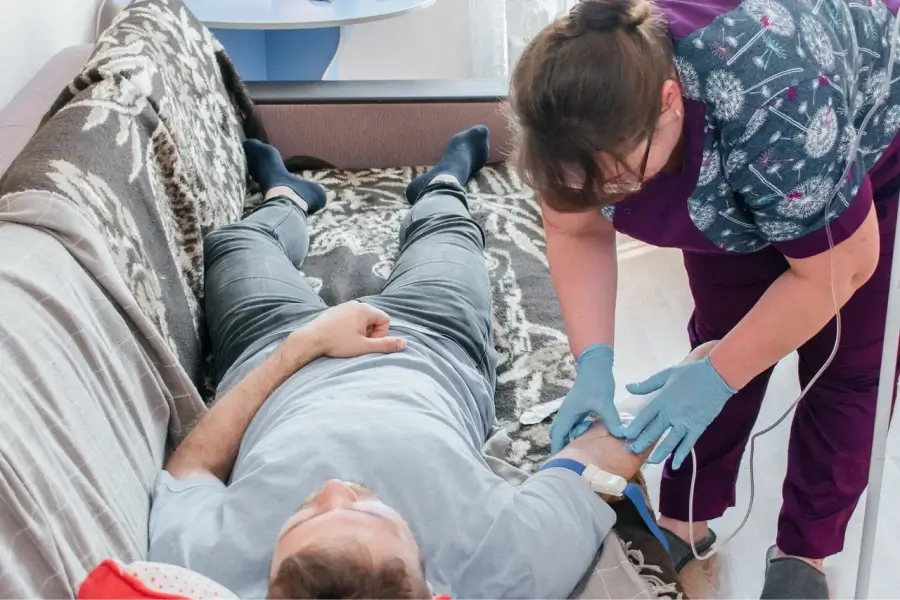 Срочный вывод из запоя в Усть-Лабинске: быстро, недорого